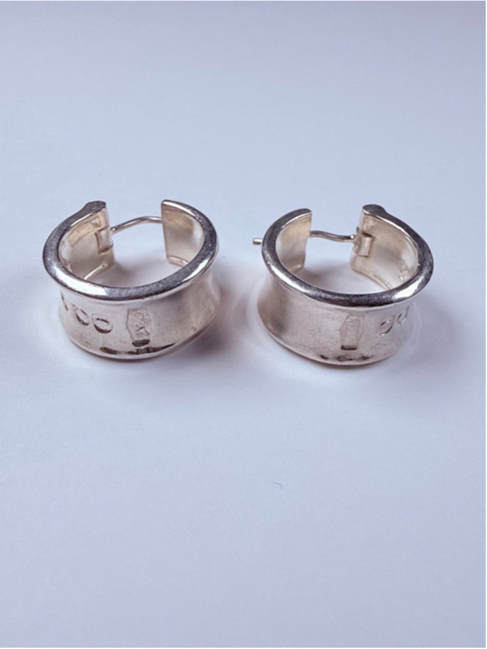 Tiffany & Co. 1837 Wide Huggie Hoop 925 Sterling Silver Earrings - Picture 11 of 12